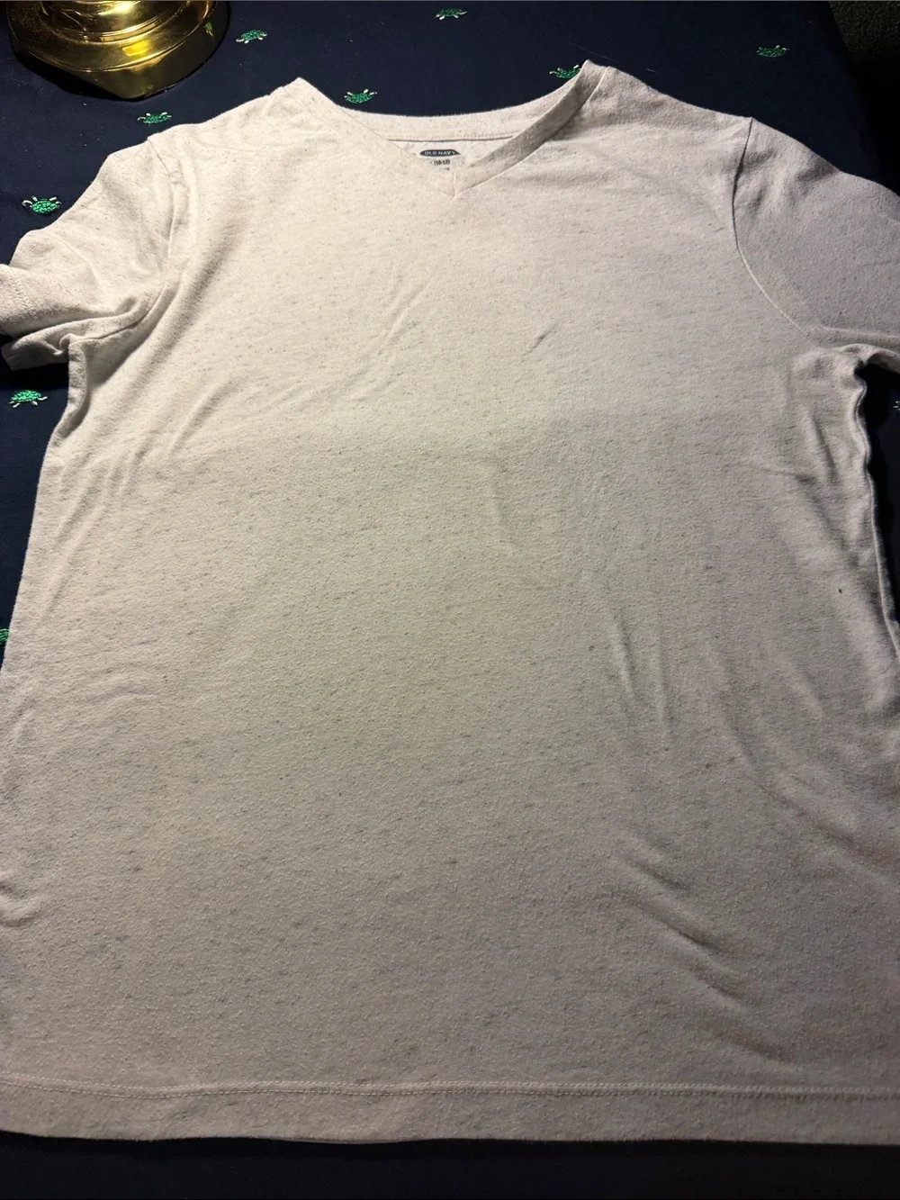 Old Navy Men's V-Neck Short Sleeve Tee in Light Cream